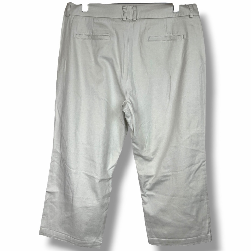 Dockers Vintage White Mid Rise Khaki Chinos Women’s Capri Ankle Trousers size 12 - Picture 2 of 3